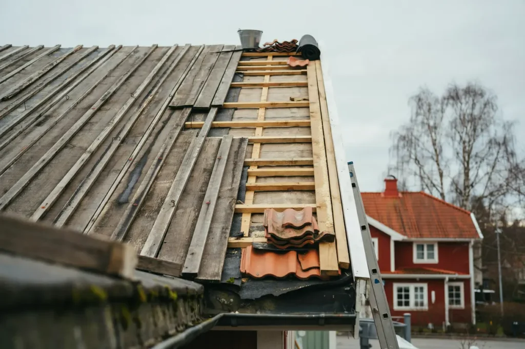n r beh ver underlag och tr panel bytas vid takoml ggning
